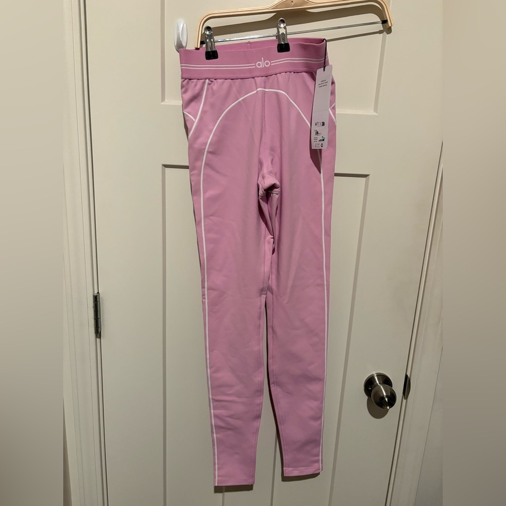 ALO Yoga Airbrush High-Waist Heart Throb Legging XXS Candy Heart Pink/White NWT - Picture 4 of 7